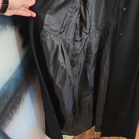 Bettie Page Black Peter Pan Collar Button-Front Trench Coat - Picture 10 of 11